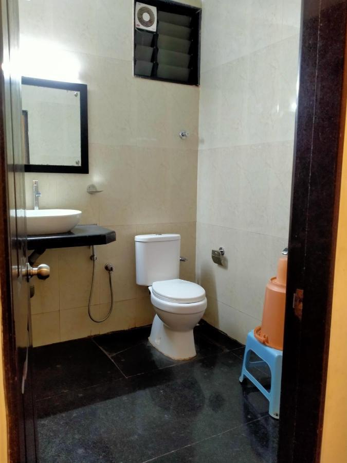 Hotel Green Park Suites Manipala Kültér fotó