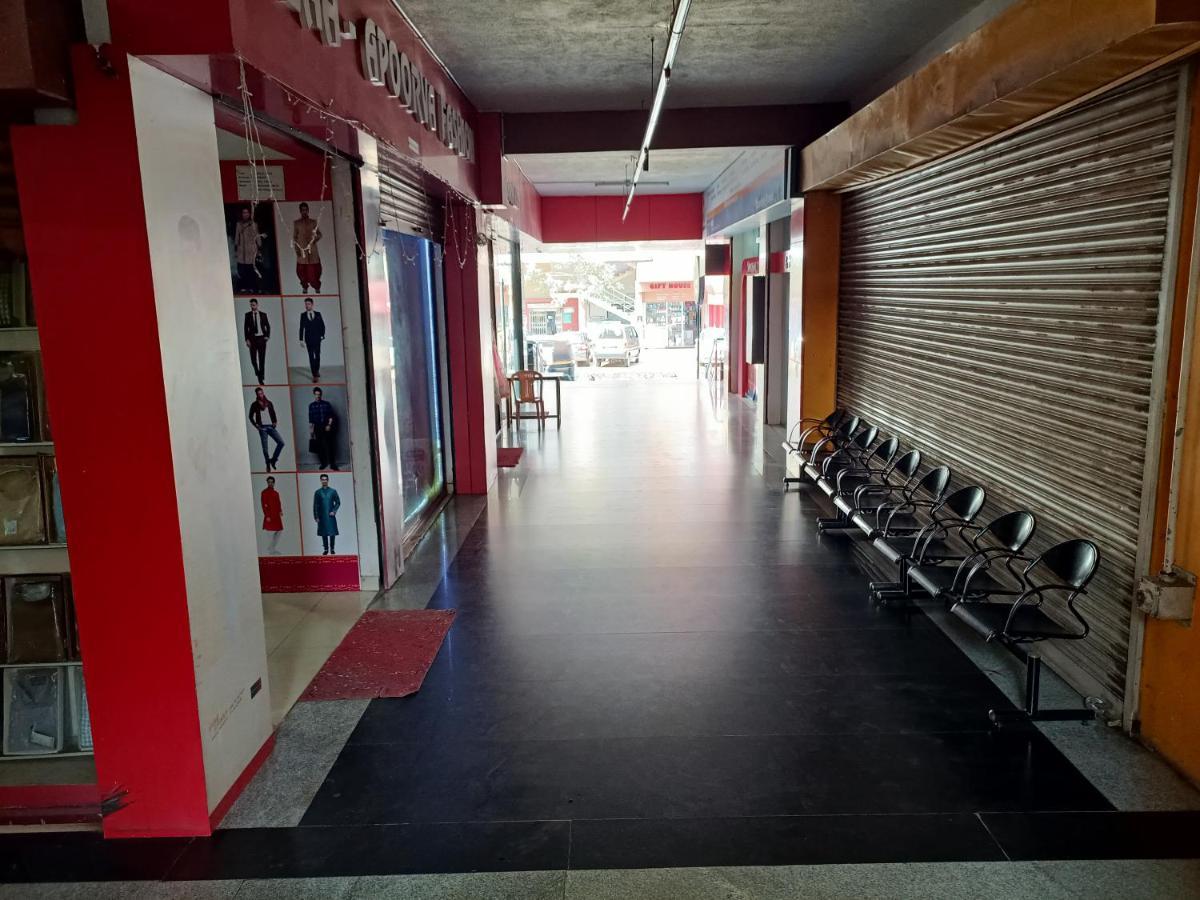 Hotel Green Park Suites Manipala Kültér fotó