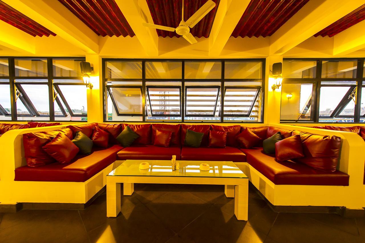 Hotel Green Park Suites Manipala Kültér fotó